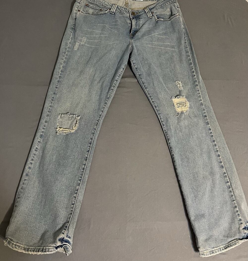 Levi’s 518 Superlow Boot Cut Jeans 18M JR Light Wash Distressed Brazil